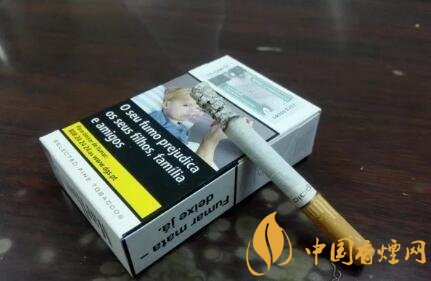 万宝路完税版欧盟产葡萄牙硬白金口感测评