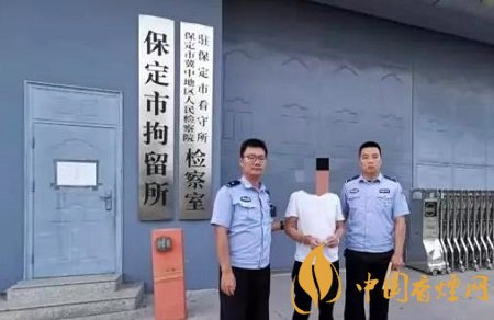 高铁上吸烟会怎么样 保定一男子高铁上吸烟已被拘留