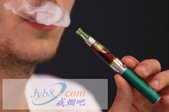 使用电子烟的四个简单步骤