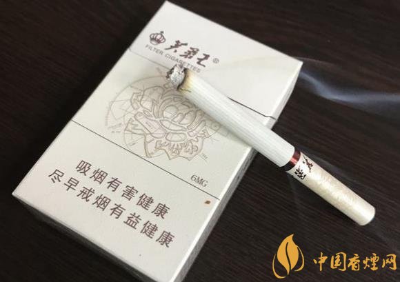 芙蓉王硬天源独家价格及口感分析 品一款盛世好烟！